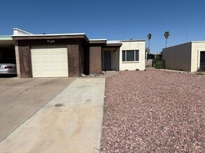 Building Photo - 12643 N 113th Dr