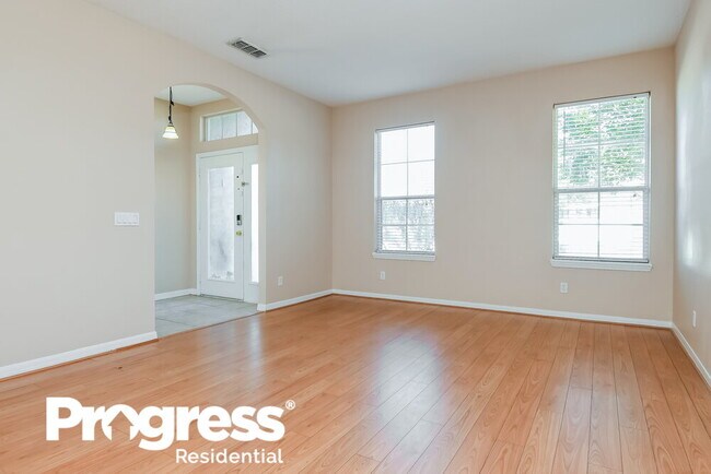 Foto del edificio - 537 Breezy Oak Way
