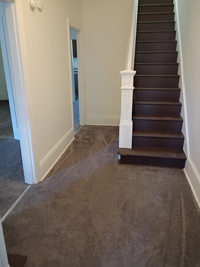 Foto del edificio - 308 Walnut Ave