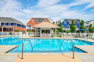 Building Photo - District at Linworth