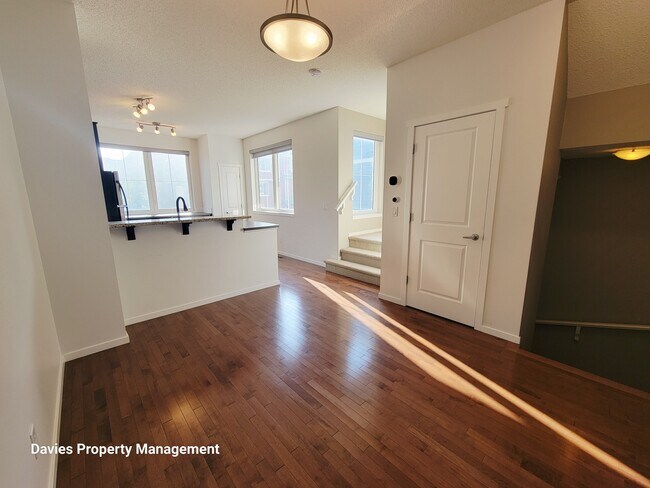 Photo du bâtiment - 63 Watt Blvd SW