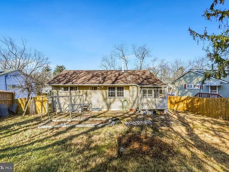 Photo - 1021 Brice Rd (Rockville, MD)