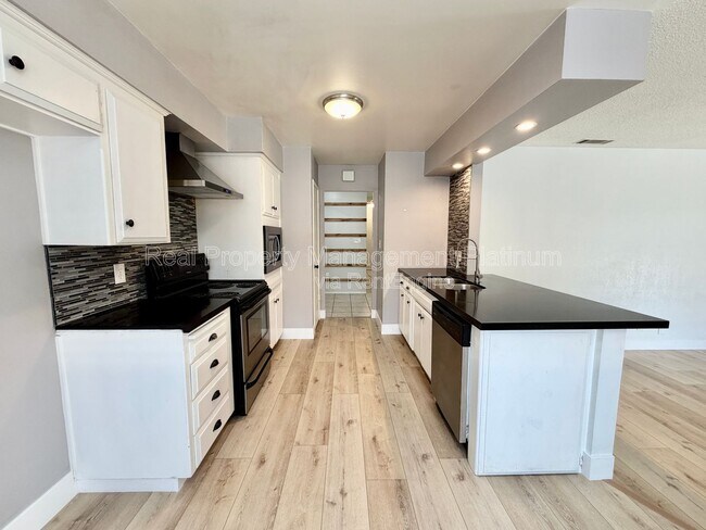 Foto del edificio - 5694 N 9th St