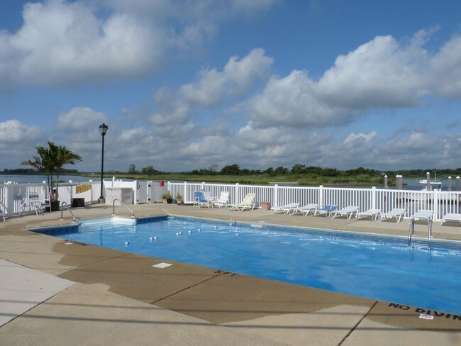 Foto del edificio - 1340 Ocean Ave