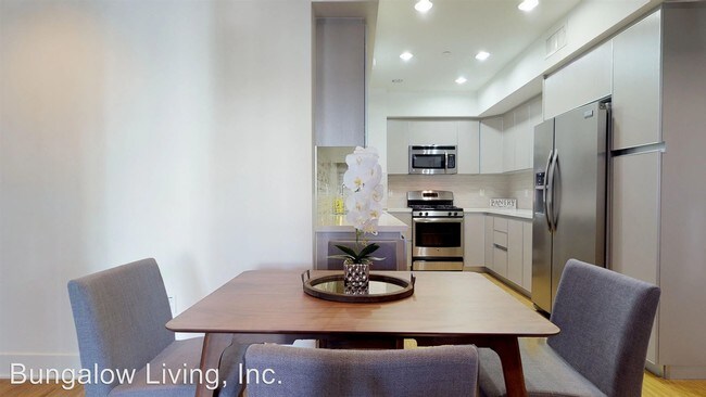 Foto del edificio - 1411 Barry Ave