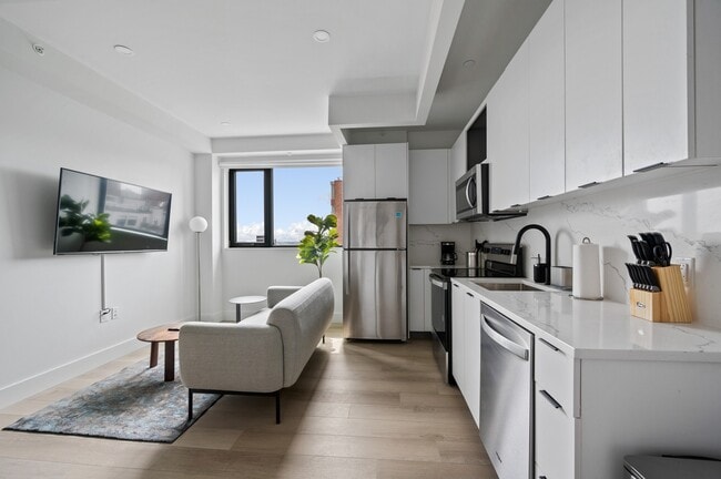 Building Photo - The Reserve