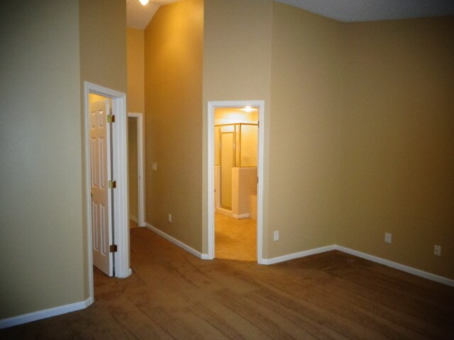 Building Photo - 575 Timber Trace Ct