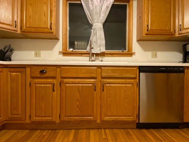 Kitchen - updated dishwasher, faucet, hardware - 69 Wellington Rd