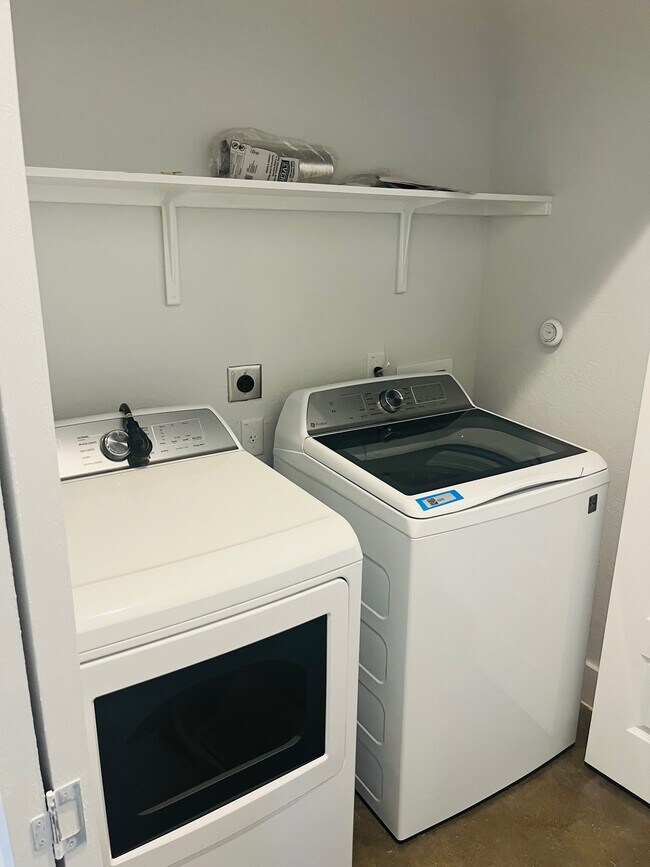 7903 Southlake Pass, San Antonio, TX 78235 Townhome Rentals in San