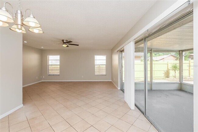 Foto del edificio - 3103 Apricot St