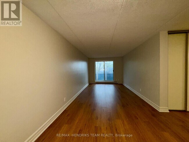 Photo du bâtiment - 16 Capner St