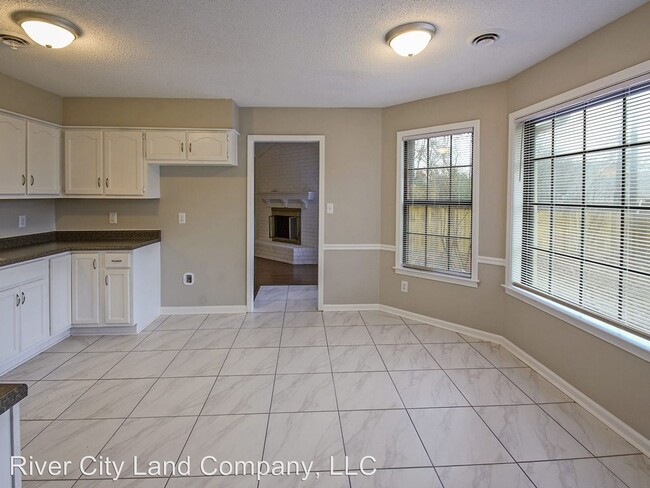 Building Photo - 3 br, 2 bath House - 7318 Old Dominion Court