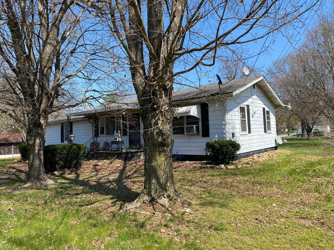 2204 E Ridgecrest St, Ozark, MO 65721 House Rental in Ozark, MO