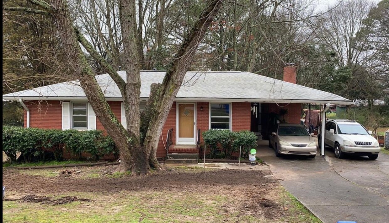 Photo - 4545 Hendrix Dr (Forest Park, GA)