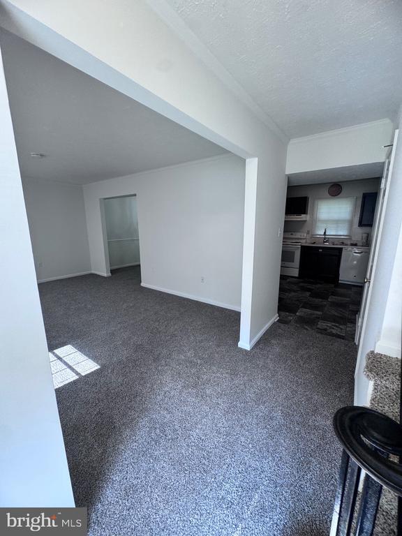 Building Photo - 2108 Duchy Ct