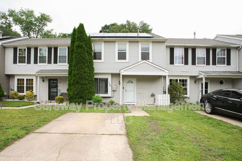 Primary Photo - 146 Shoreline Dr