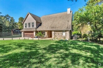 Building Photo - 13392 Southshore Dr