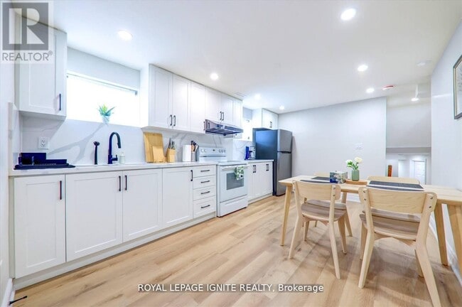 Building Photo - 4023 Bishopstoke Ln