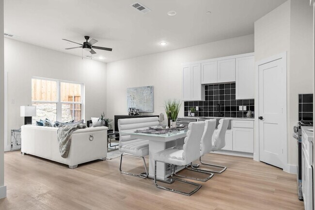 Foto del edificio - 2340 Alsiddiq Dr