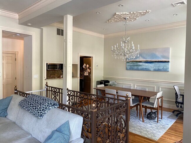 Foto del edificio - 341 Beacon St