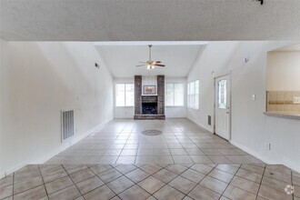 Building Photo - 12703 Braewood Glen Ln