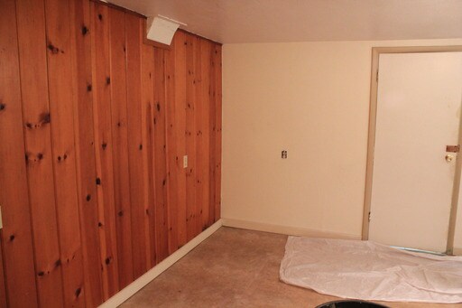 Building Photo - 604 N Sprague St