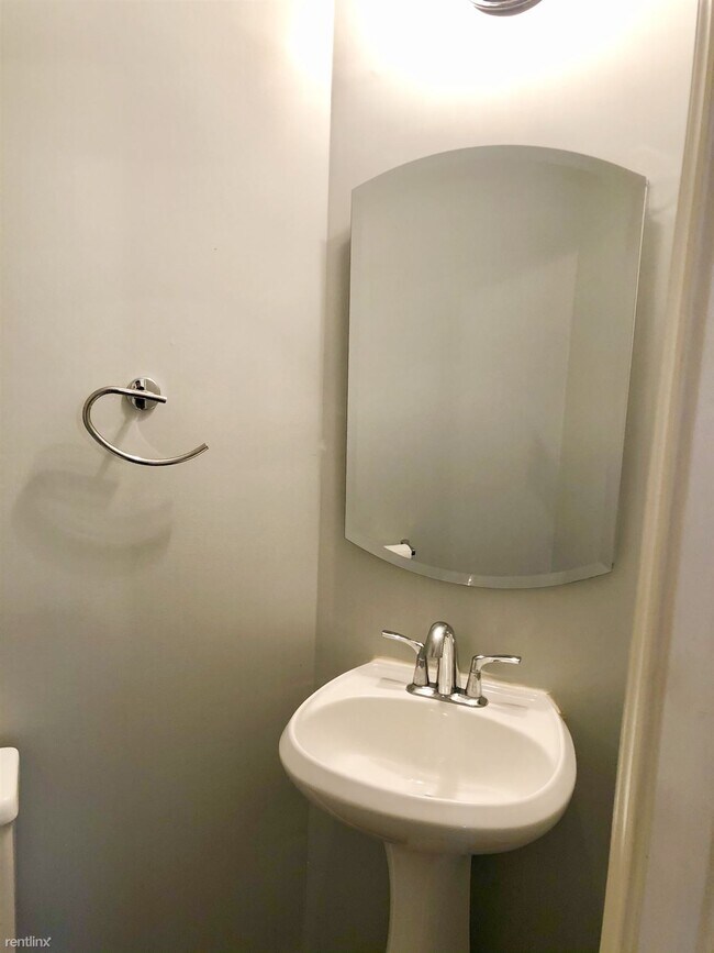 Foto del edificio - 4 br, 3.5 bath House - 1201 Consideration Ln