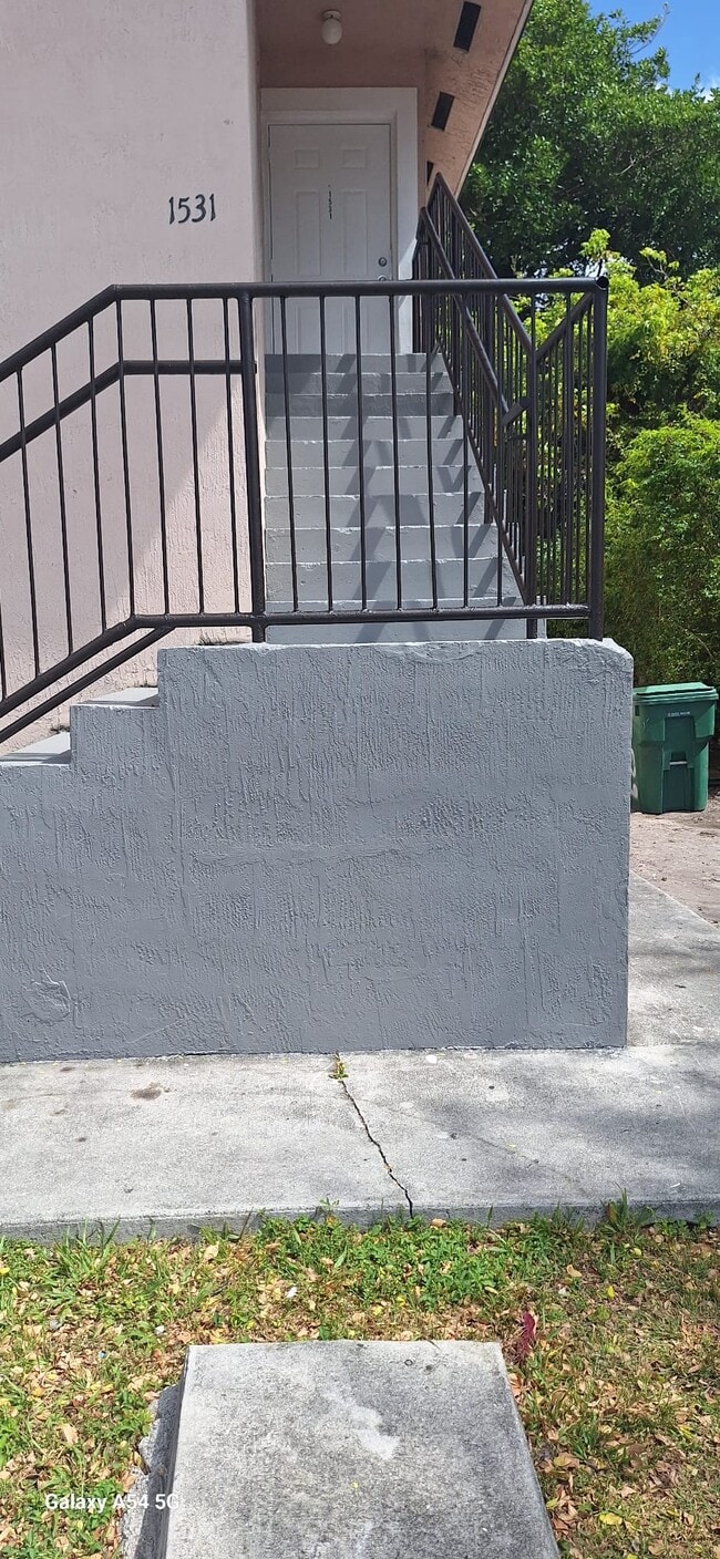 Foto del edificio - 1531 NW 58th Terrace
