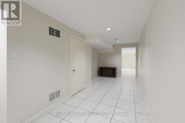 Building Photo - 3 Minorca Pl