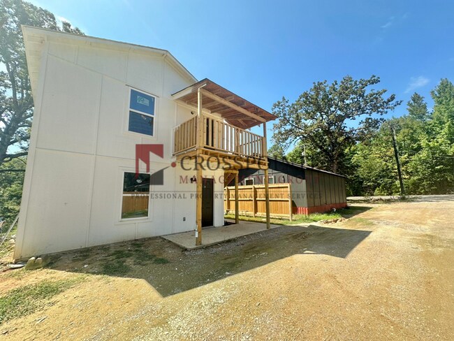 Foto del edificio - AVAILABLE! Stylish 1-bedroom, 1-bath town home!