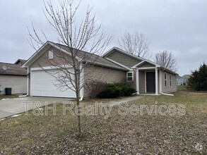 Building Photo - 2431 Pinebark Dr