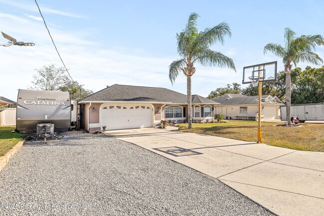 Foto del edificio - 4052 Montano Ave