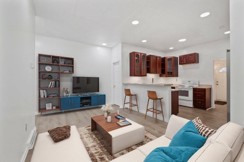 Foto principal - 2500 Sarah St