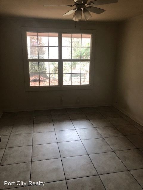 Building Photo - 1 br, 1 bath House - 211 East Jordan St.