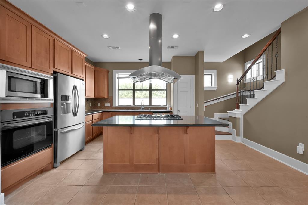 Foto principal - 535 Allston St