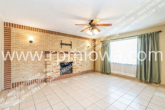 Building Photo - 3 Bedroom Ranch Home in Jewell!