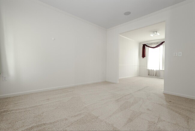 Foto del edificio - 122 Blakely Rd