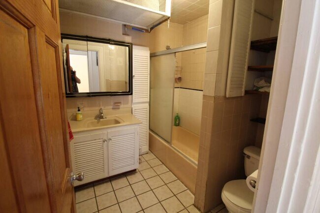 Foto del edificio - 3.0 bedroom in Cambridge Massachusetts 02139