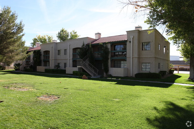 Primary Photo - Alexis Heights
