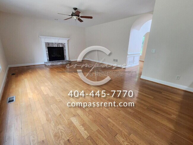 Foto del edificio - 6031 Burnt Hickory Trail