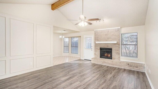 Foto del edificio - 2608 Green Ridge St
