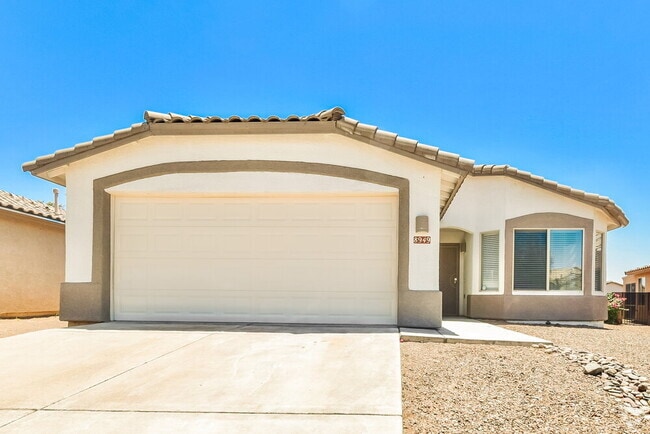 Building Photo - 8949 N Velvet Mesquite Pl
