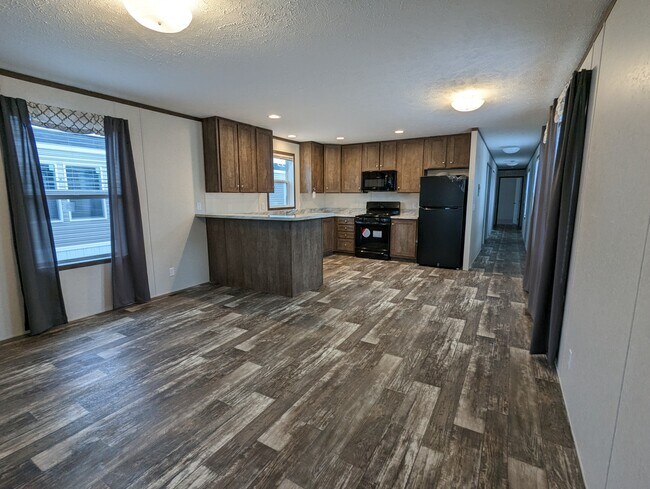 Building Photo - 849 Kansas