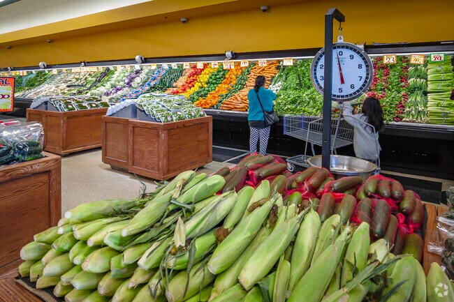 If you need to go grocery shopping, head to Village Fresh Market in Dundee.
