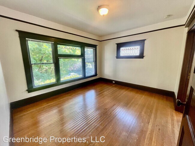 Foto del edificio - 3 br, 1 bath House - 1814 SE Madison St. U...