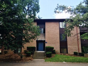 Building Photo - 5814 E Liberty Blvd