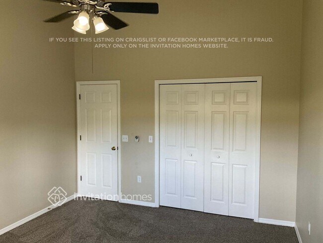 Building Photo - 17623 Esprit Dr