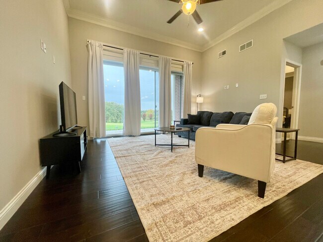 Foto del edificio - 1525 Residence Dr