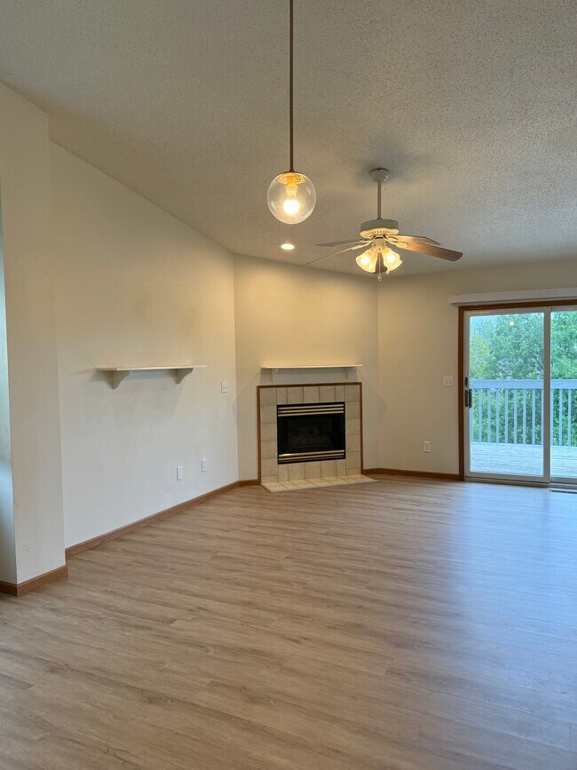 Foto del edificio - 2522 Walden Rd