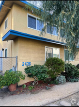 Building Photo - 2428 Penmar Ave